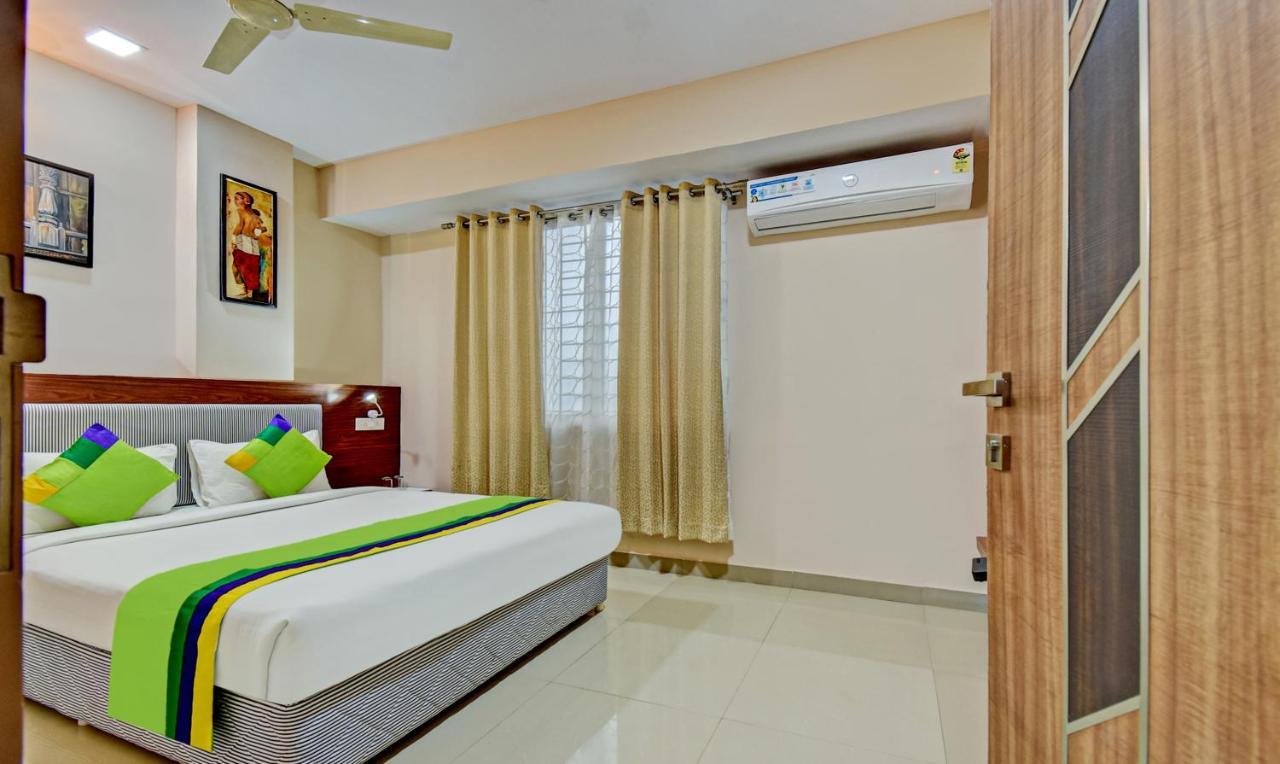Treebo Trend Apple Tree Apartment & Suites Bangalore Luaran gambar