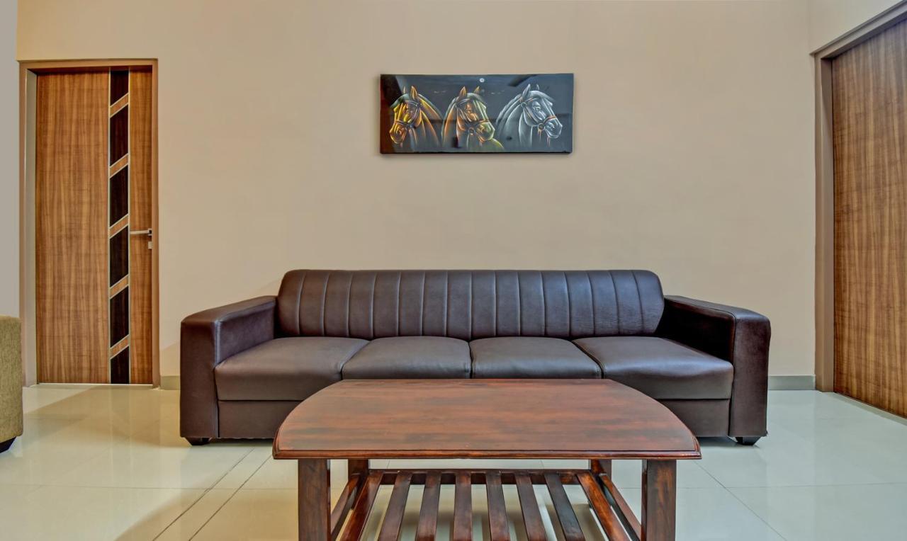 Treebo Trend Apple Tree Apartment & Suites Bangalore Luaran gambar