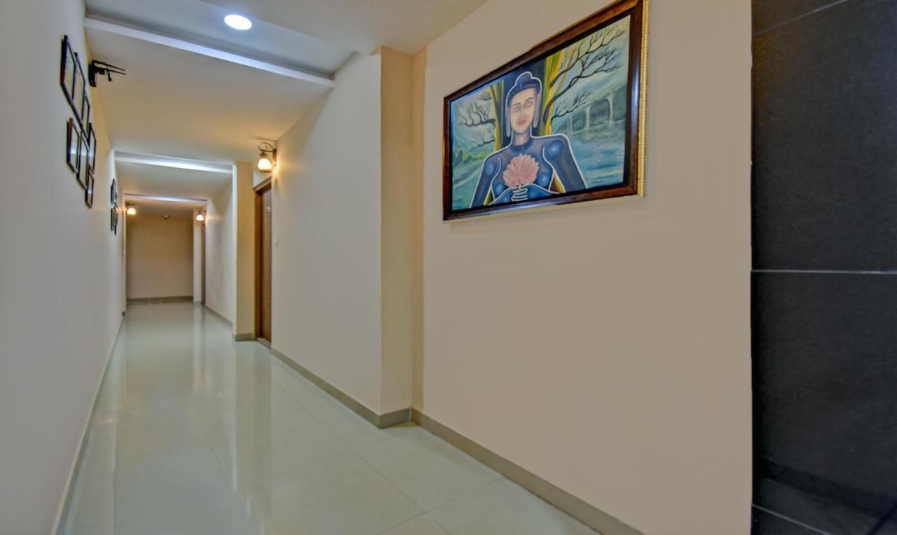 Treebo Trend Apple Tree Apartment & Suites Bangalore Luaran gambar